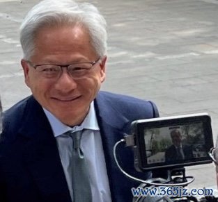 启运配资 48小时内接连到访北京上海，黄仁勋3个月两度访华释放哪些信号？